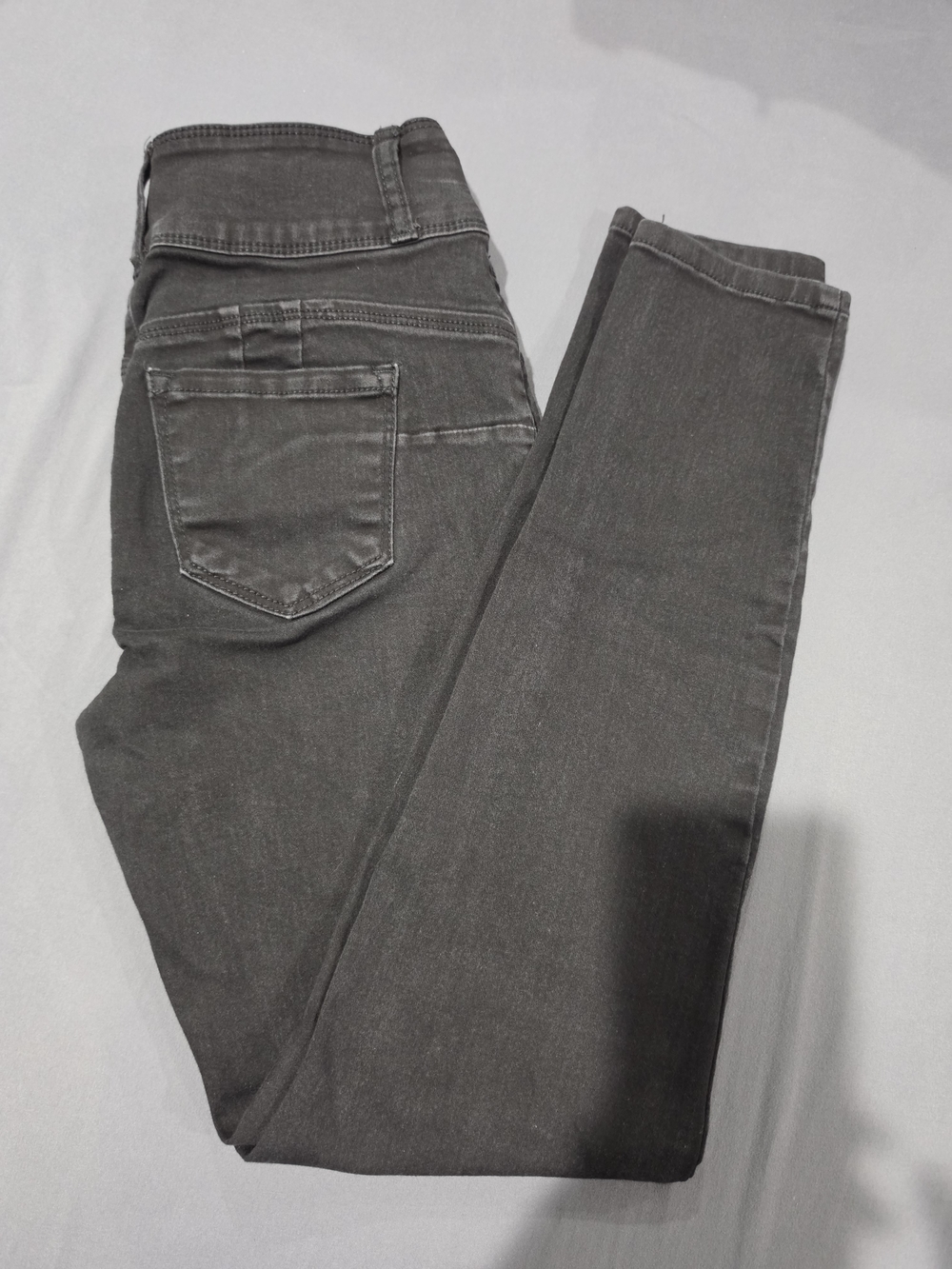 Wax Jean Women's Skinny Jeans in Charcoal Gray